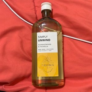 Simply Unwind Sandalwood & Vanilla Body Wash